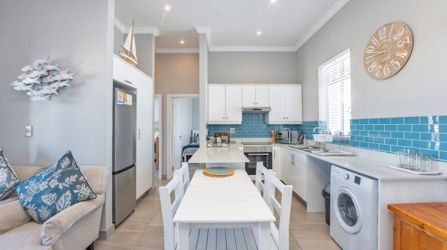 2 Bedroom Property for Sale in Struisbaai Western Cape